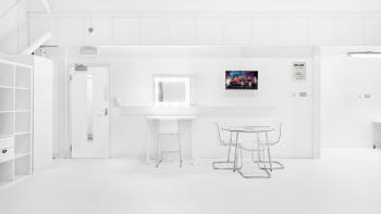 All White Room Photo Film Studio Make Up Station London