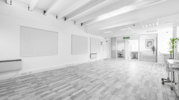 All White Photo Film Video Shoot Studio Hire London