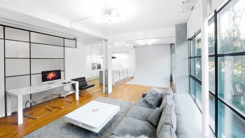 Apartment Warehouse Location - Photo Video - London - Studio Hire with Backdrops