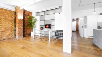 Luxury Warehouse Office iMac - Location Film Space Studio Hire London