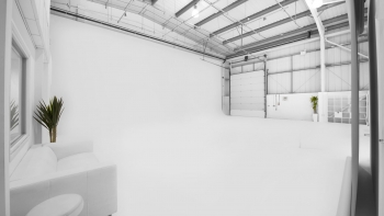 South East London Large Drive in Cove Studio Space Hire