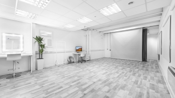 White Film Photo Studio Hire Woolwich Arsenal London SE18