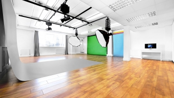 Large Photo Studio Hire East London Green Screen Film Video