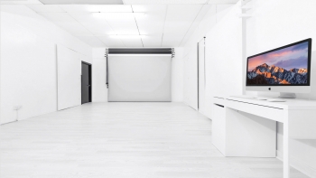 Photo Studio Hire London - White Room Space