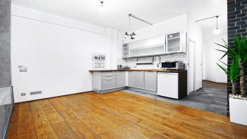 Lifestyle Location Space London - Modern Loft Style Apartment Kitchen