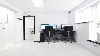 White Office Room Location Space Hire - Canary Wharf London