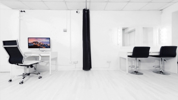 Photo Video Studio Hire London - Make Up Stations iMac Desk